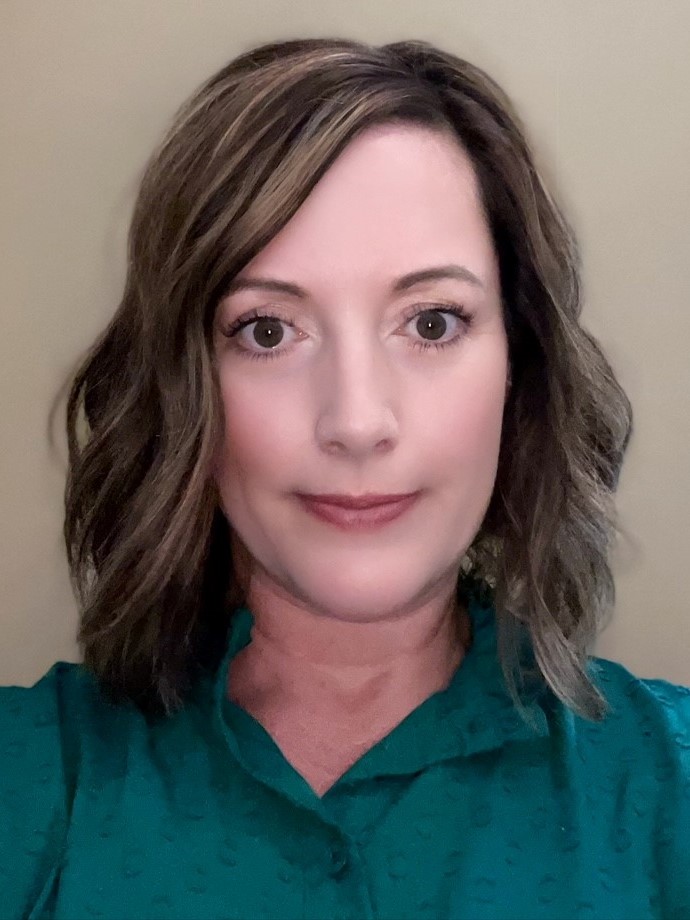 Janine Bishop Headshot